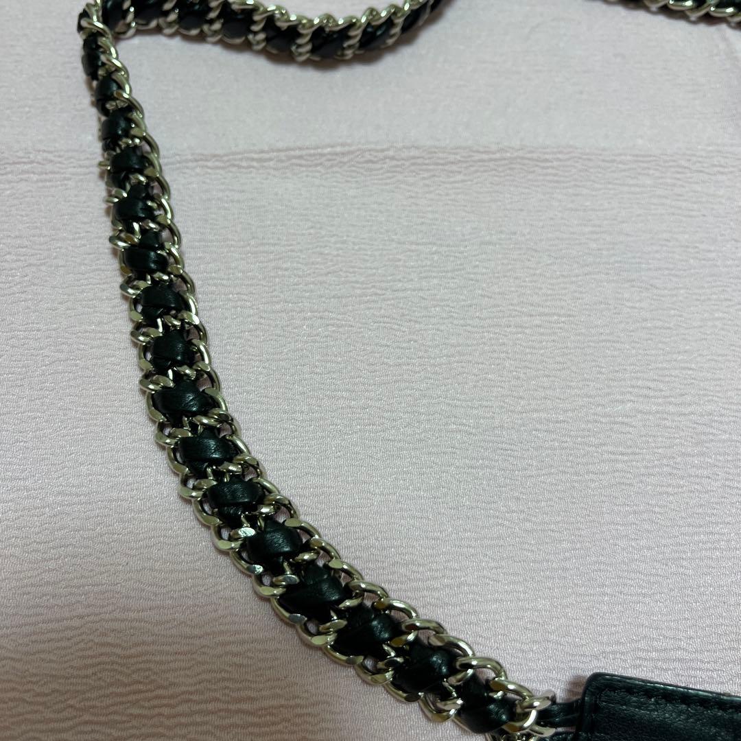 インゲボルグ カメリアレザーチェーンベルト