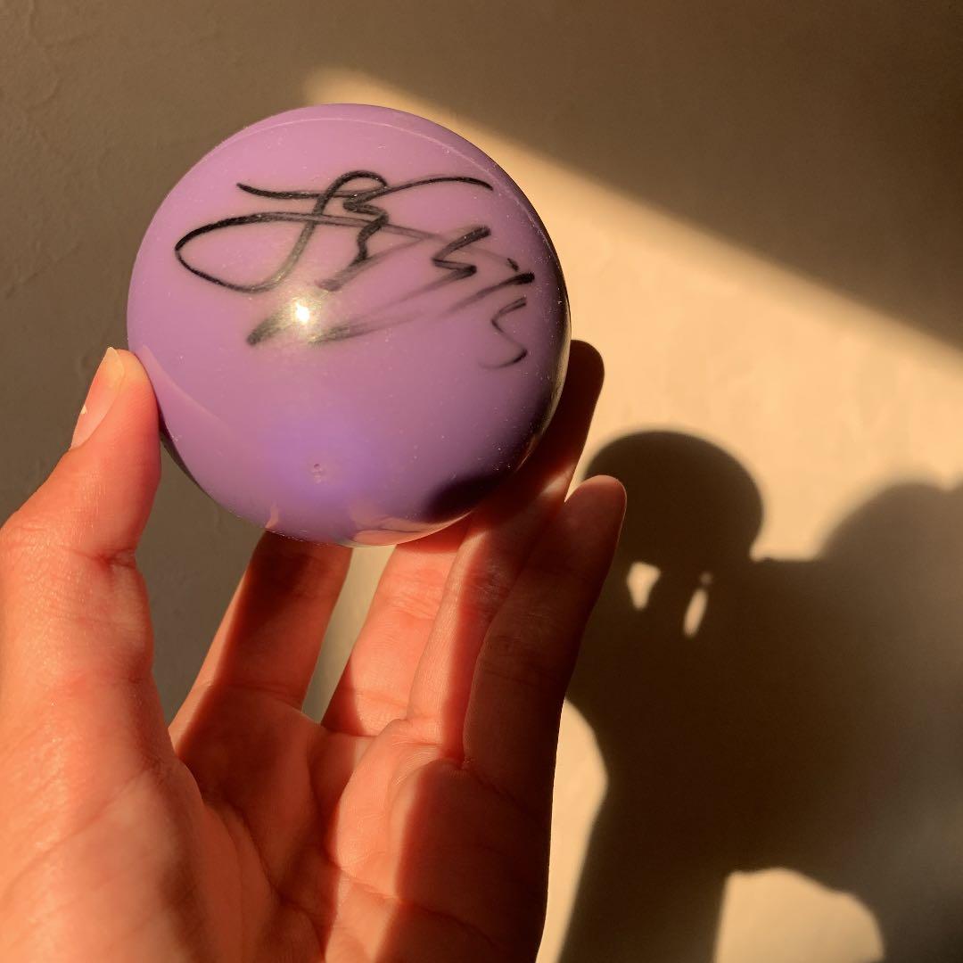 BTS グク　サインボール