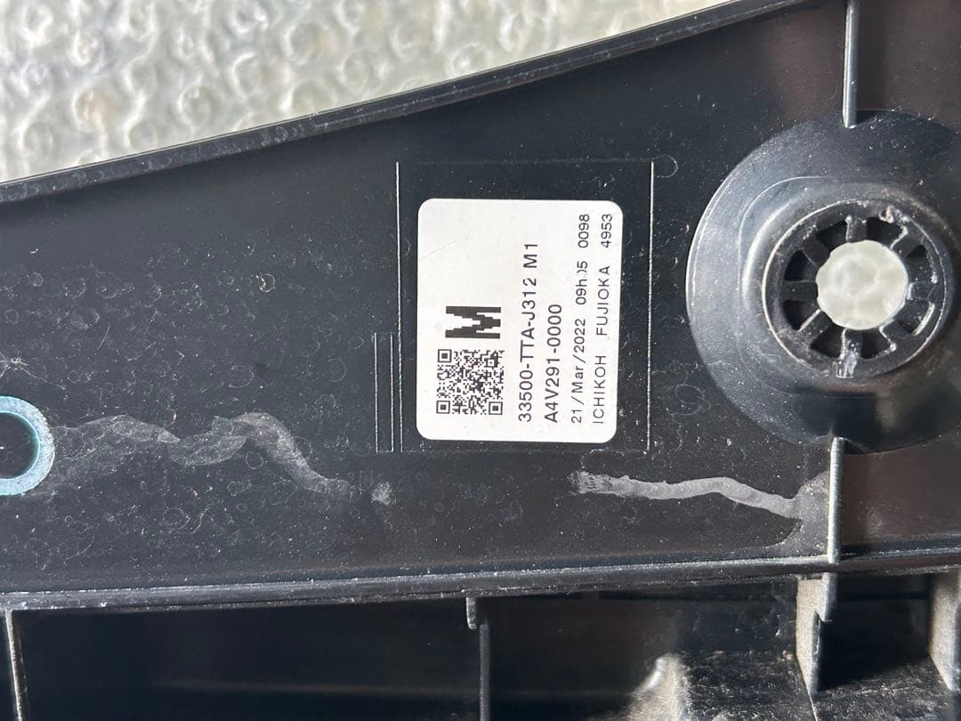 ホンダN-BOX jf3テールランプ