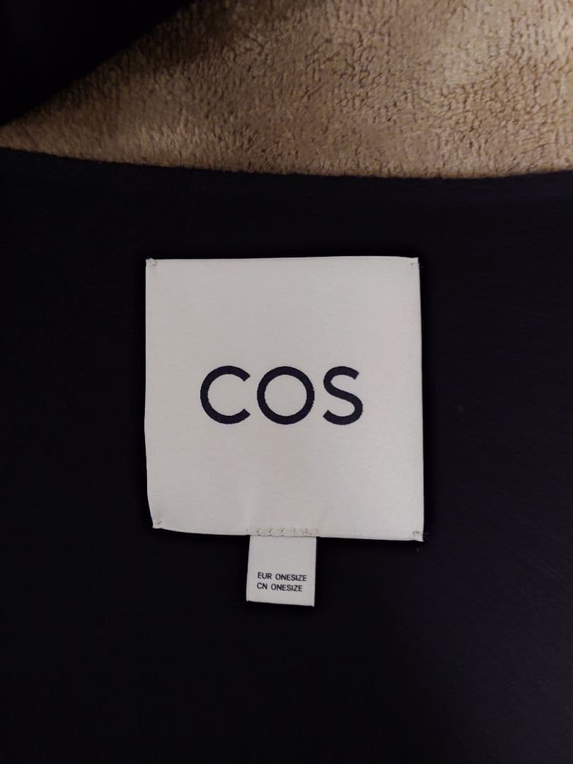 COS ウールブレンドケープ ブラック