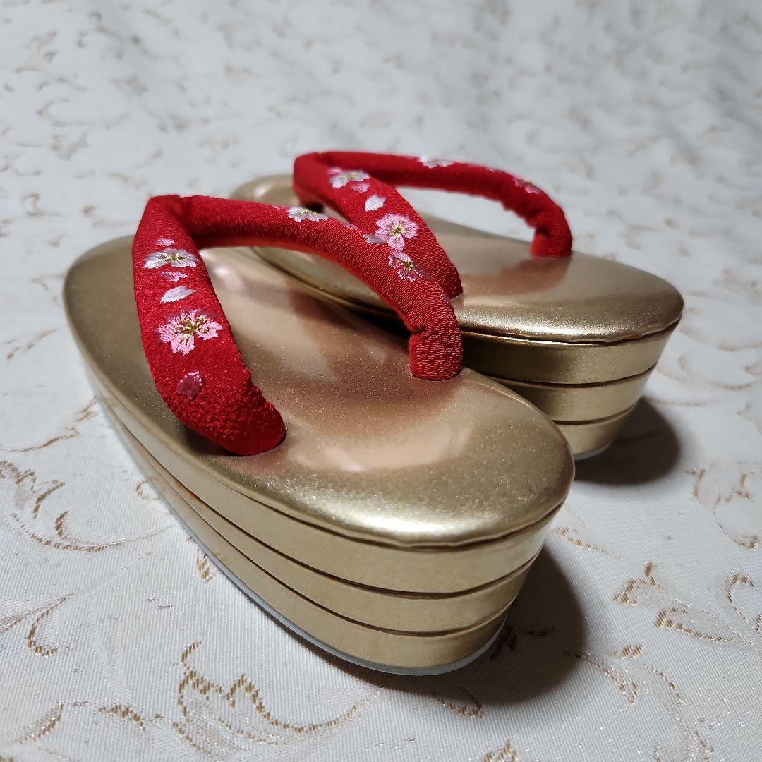 #699 ( 未使用品) 七五三  お正月  草履と巾着  18cm