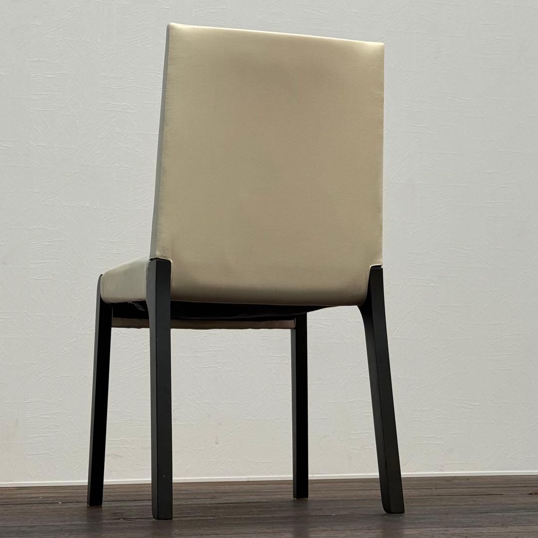 H110K54b Cassina IXC GINGER ダイニングチェア