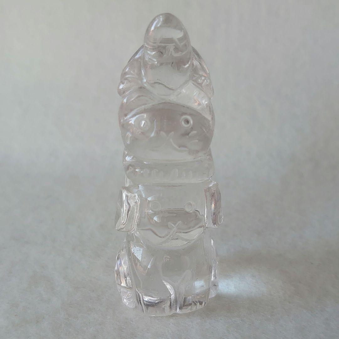 超透明クリア水晶　犬猫亀　の珍しい彫り物　素敵な逸品