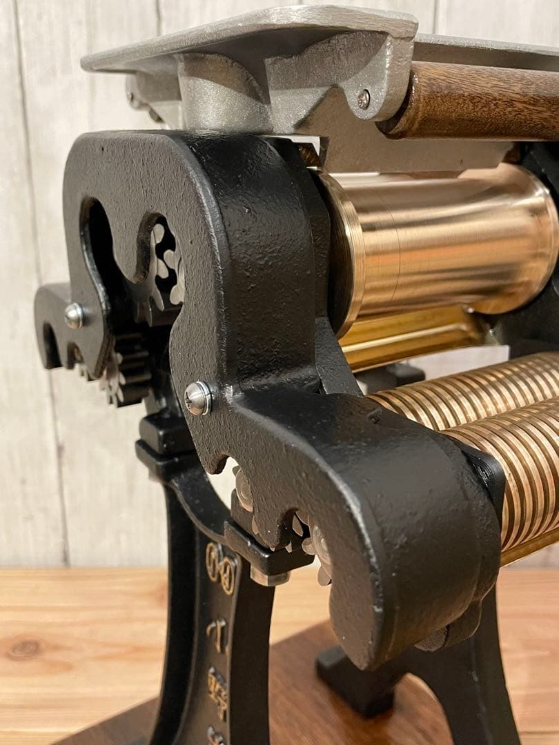 小野式製麺機　両刃　マットブラック　【2502-05】