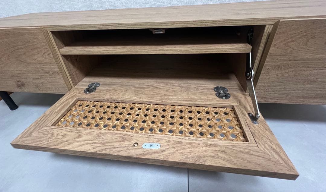 【期間限定出品（12/21まで）】LOWYA [幅140] テレビ台