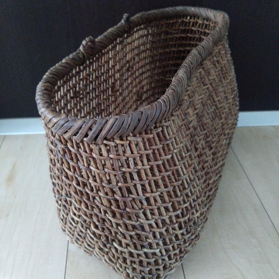 古民具 古道具 山のつる 手編み 飴色 あけびかご 籠