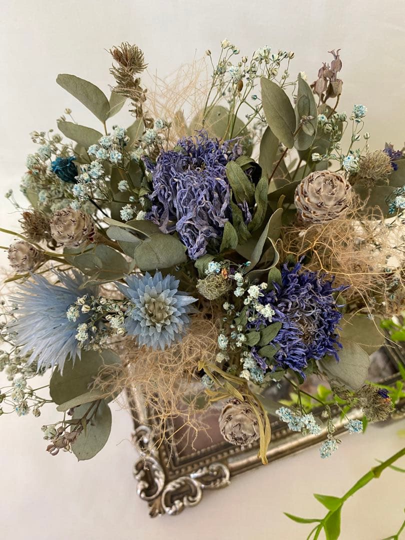 ドライフラワー ブルー系 寒色系 ふわふわ フラワーアレンジメント