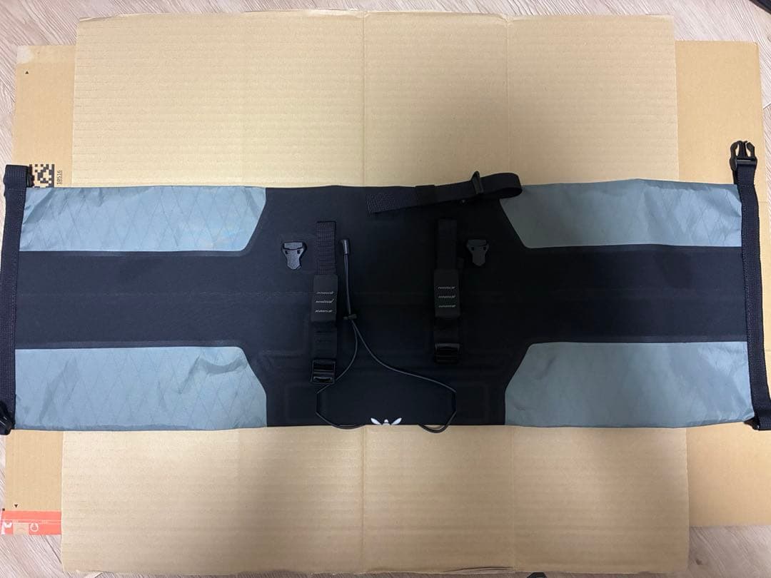 【新品】アピドュラ　apidura バンドルバーバック　11リットル