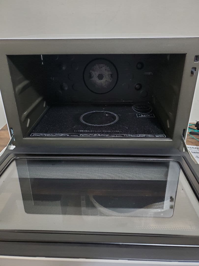 ジャンク品　SHARP RE-SS10X-W オーブンレンジ 30L 使用可能