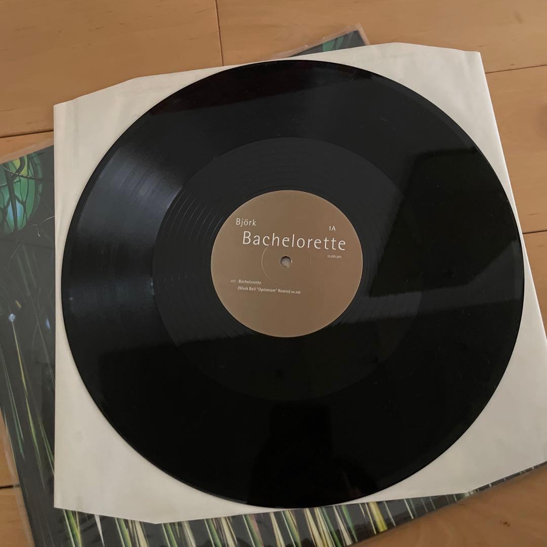 ビョーク　2枚セット