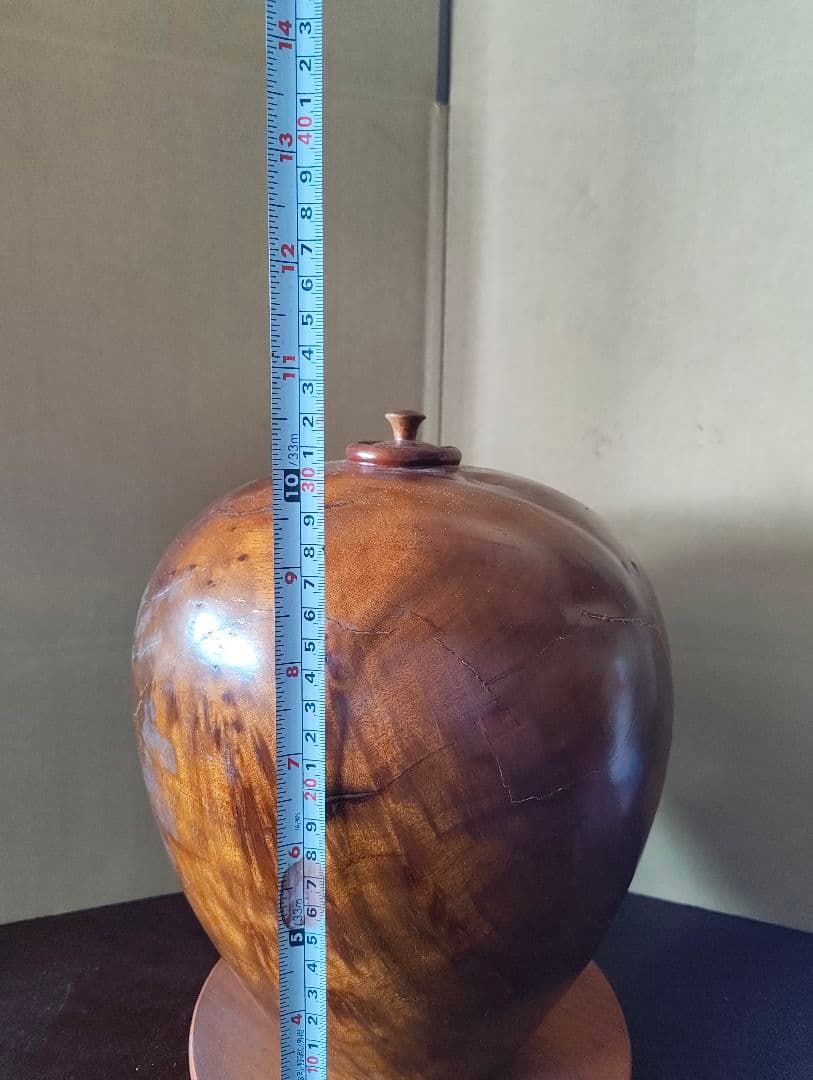 屋久杉飾り壺？ 蓋付き 台座付き