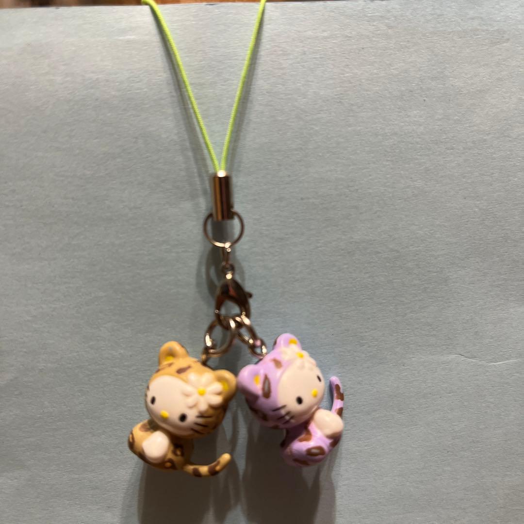 ハッピー激レア❤️2000年-2001年❤️キティのペア根付❤️