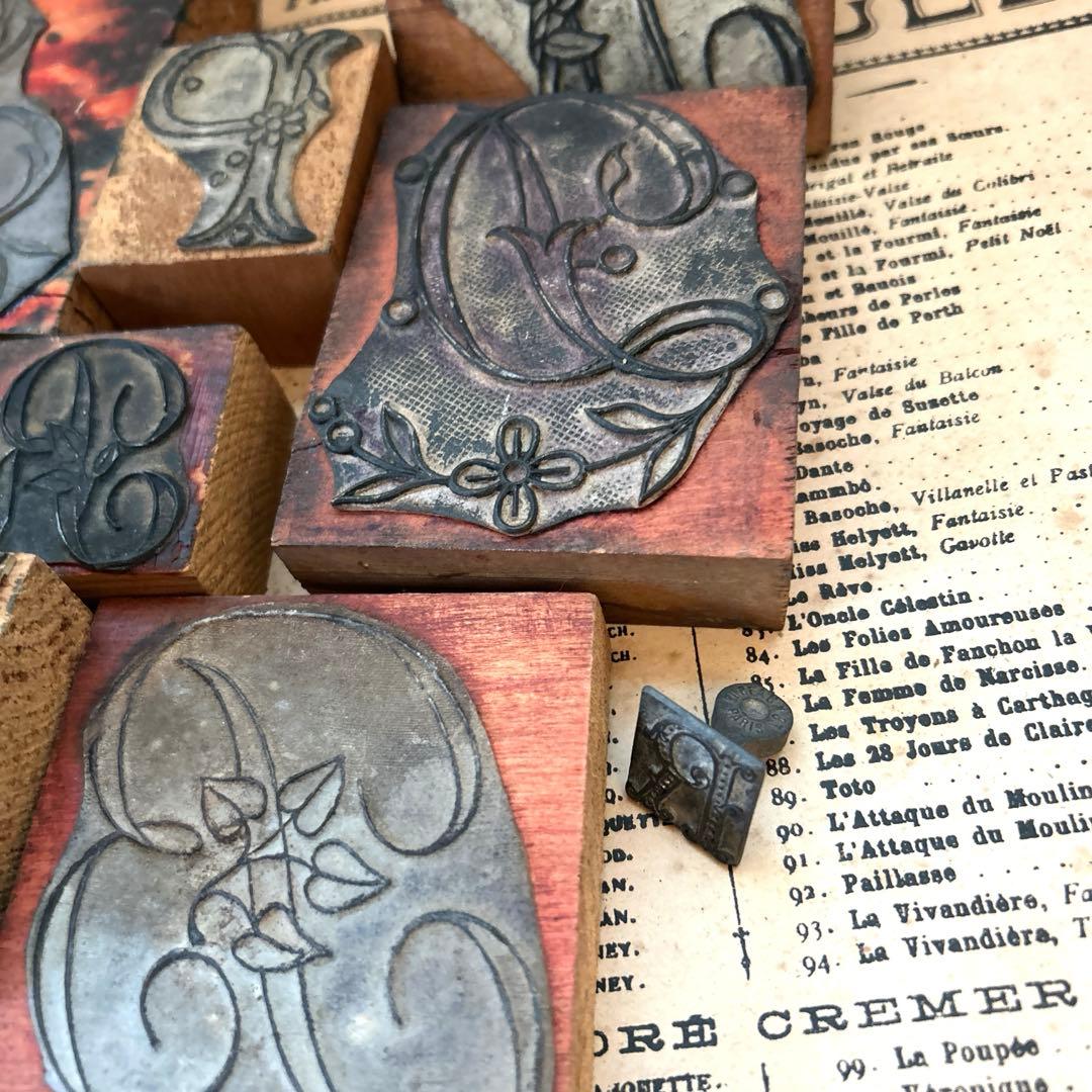 フランスアンティークスタンプ28個セット
