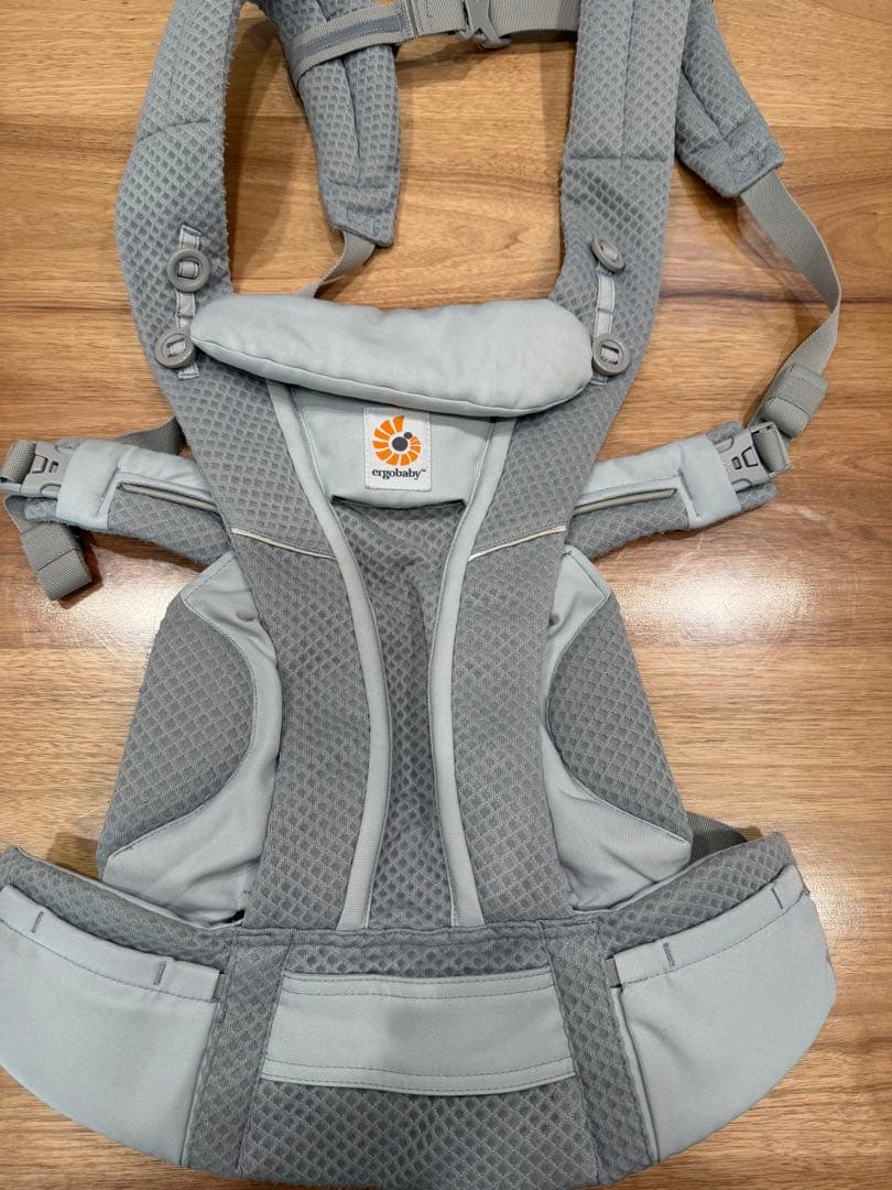 エルゴベビー OMNI Breeze 抱っこ紐 グレー