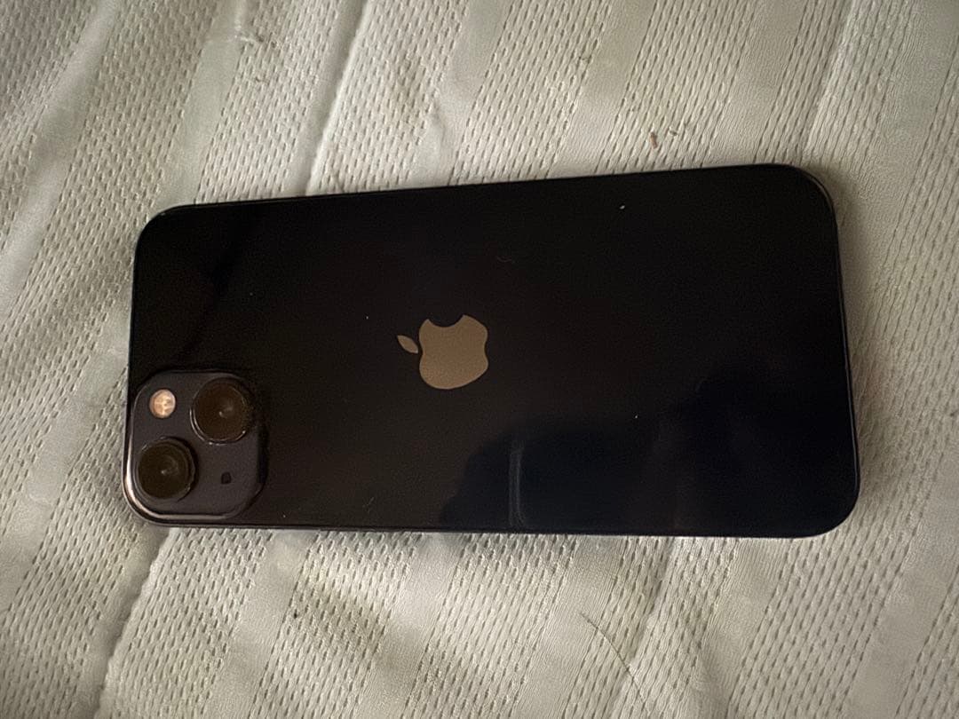 か*と様 バッテリー容量84%！iPhone13 ミッドナイト