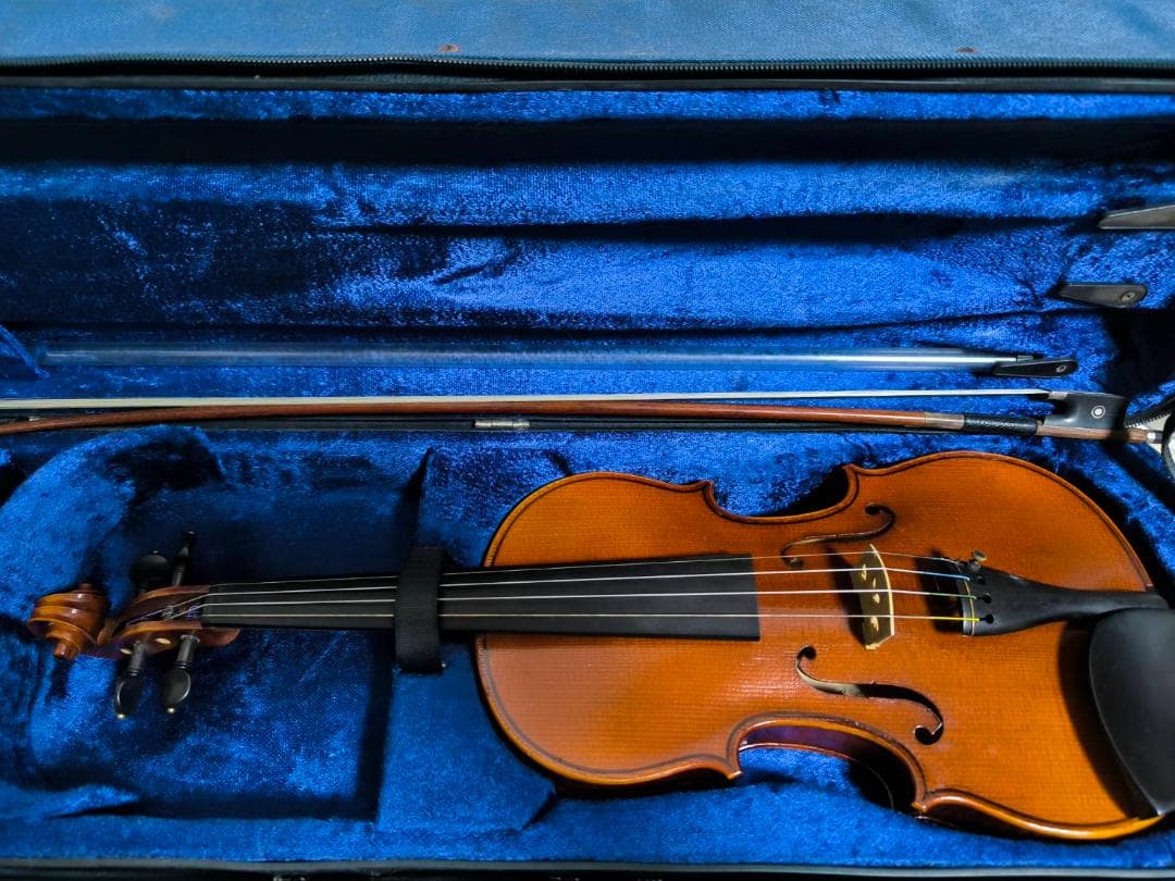 Paesolt社製ヴァイオリン 弓 ケース付き4/4【購入時約50万円】