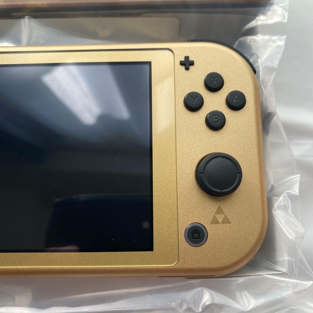 ニンテンドースイッチライト　ハイラルエディション　ゼルダ