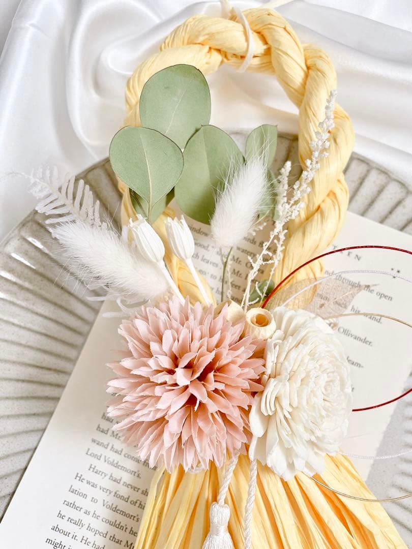 お正月飾り　2024年　しめ縄　しめ縄飾り　タッセル　イエロー