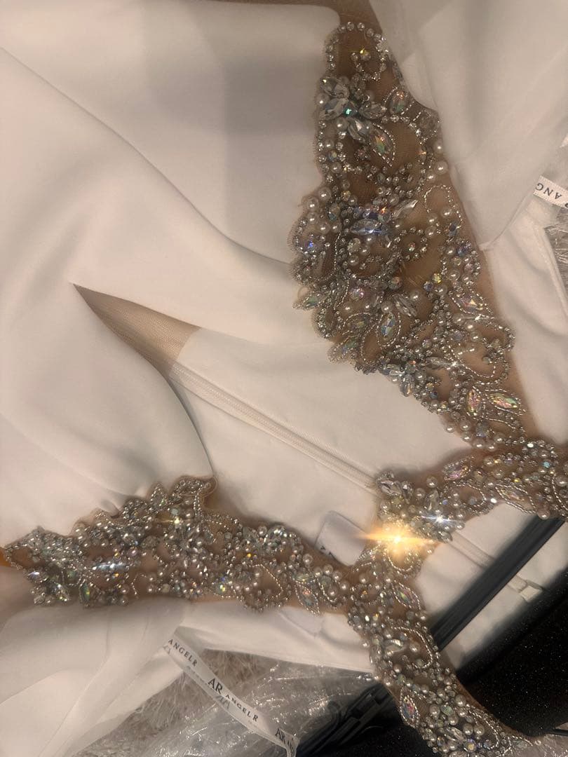 ホワイトビジューネックタイトドレスAngelR