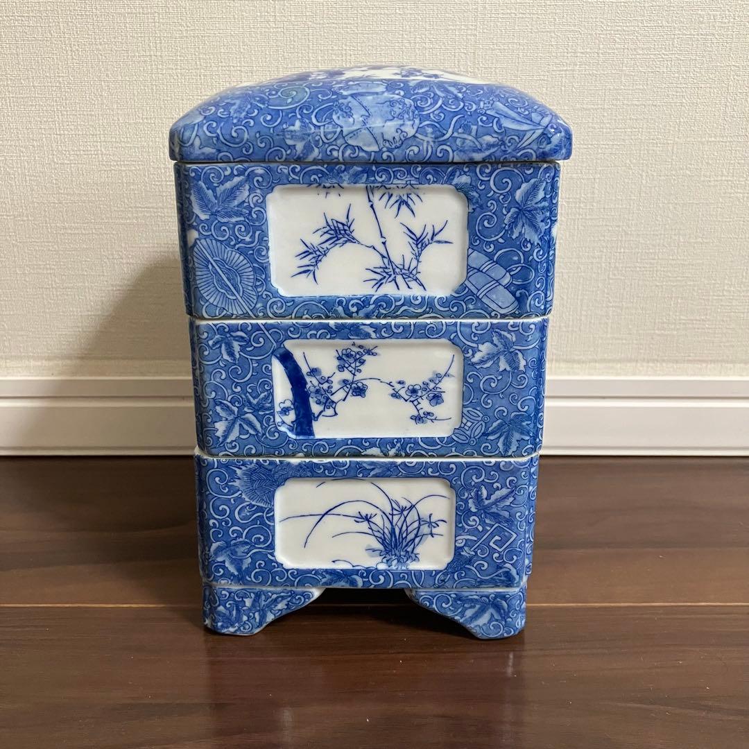 古伊万里　三段重