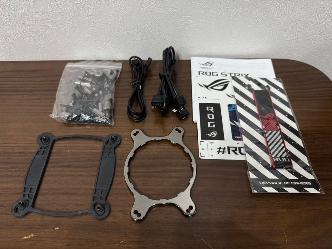 ASUS ROG STRIX LC II 280 ARGB 簡易水冷