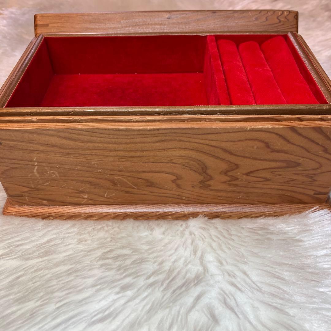 屋久杉小物入れ　ジュエリーボックス　アクセサリーボックス　屋久杉宝石箱