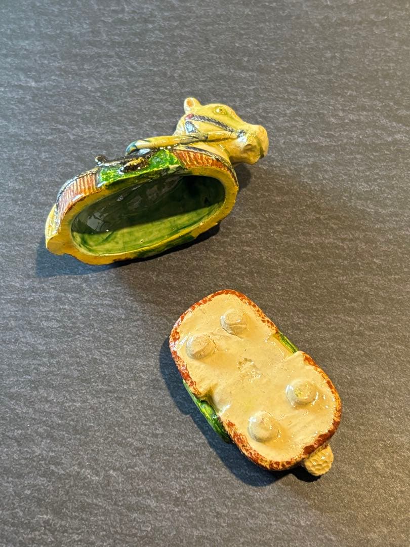 後楽園焼　香合　馬　三代目波石作