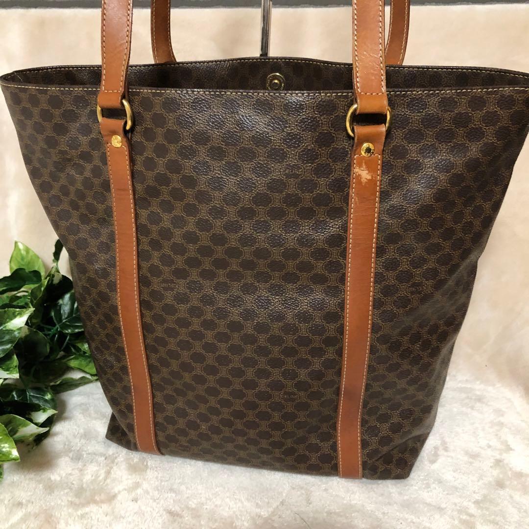 美品　セリーヌ　マカダム　トートバッグ　茶　トリオンフ　A4 肩がけ　ブラウン