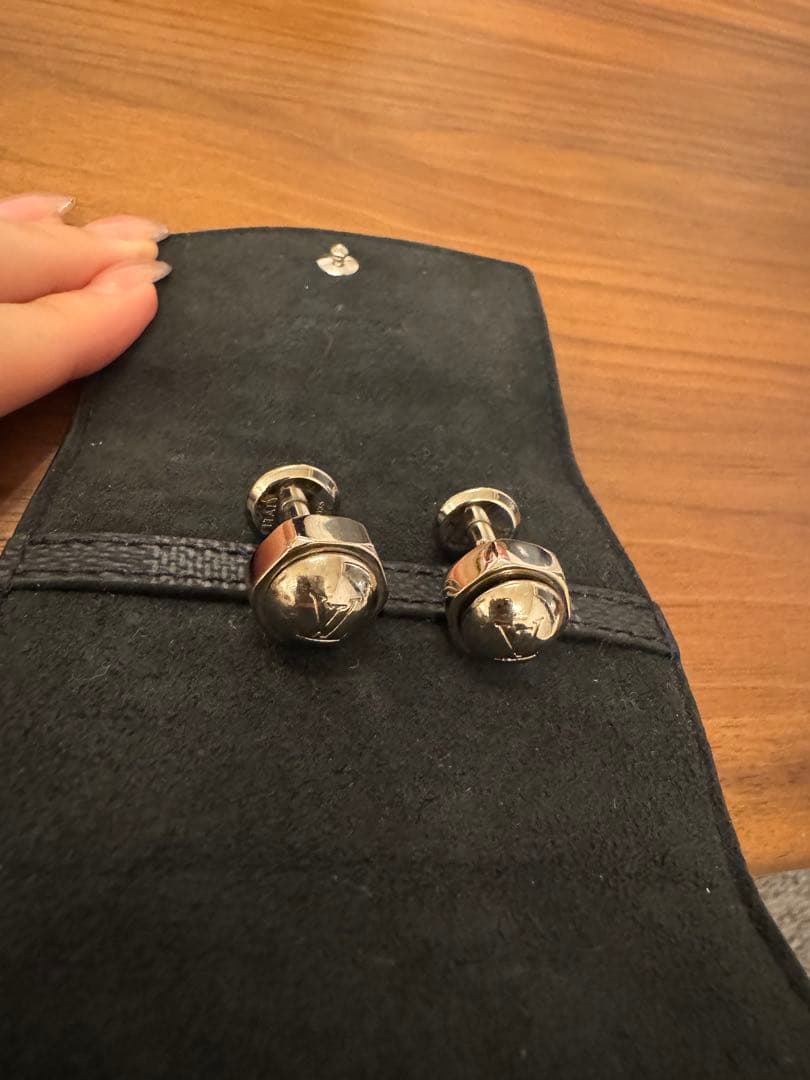 【美品】LOUIS VUITTON カフリンクス シルバー