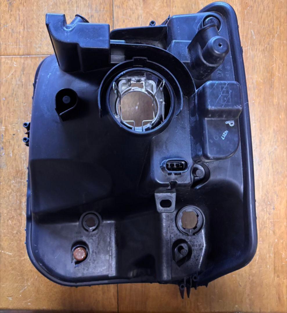 スズキ エブリィ DA17W 純正HIDヘッドライト 左右セット