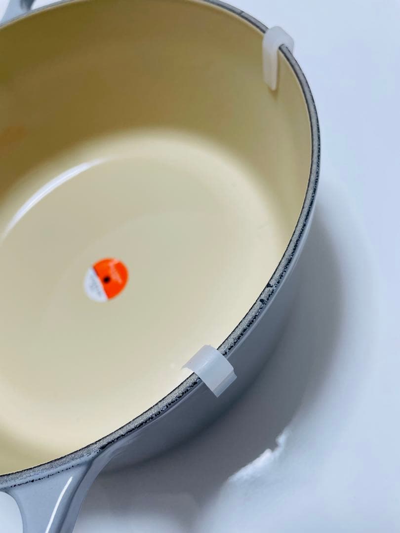 LE CREUSET 鋳鉄 両手鍋 22cm グレー
