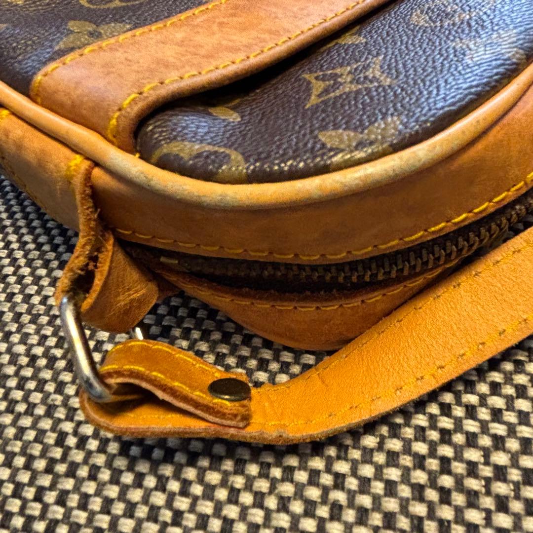 Louis Vuitton ルイ•ヴィトンモノグラム柄ショルダーバッグ