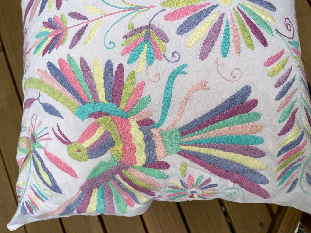 手作りの刺繍、テナンゴ、     メキシコの刺繍