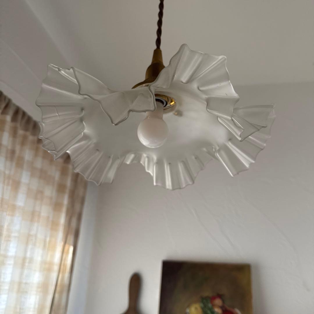 フランスアンティーク　ガラスシェード　フロストガラス　フリルシェード