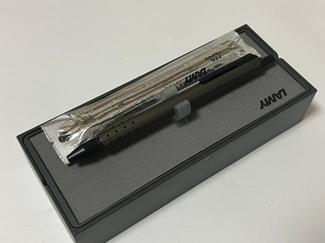 P*様 LAMY スイフト アンスラサイト 限定