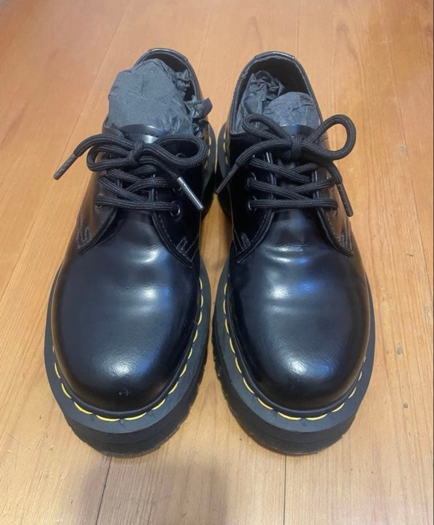 黒 本革 厚底 レースアップシューズ