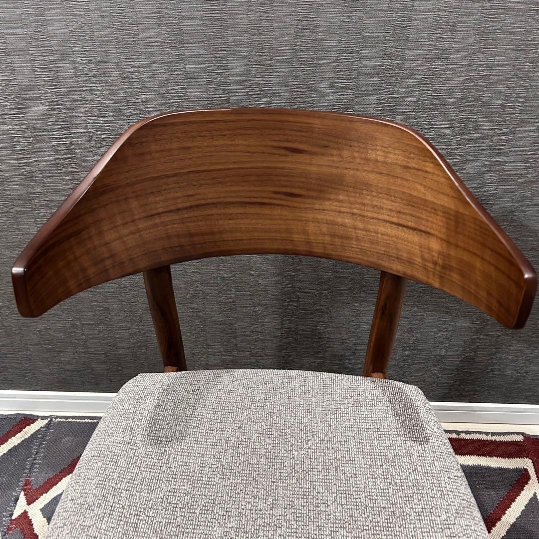 展示品 美品 ウニコ タルヴィ ダイニングチェア ウォールナット 24年製 1脚