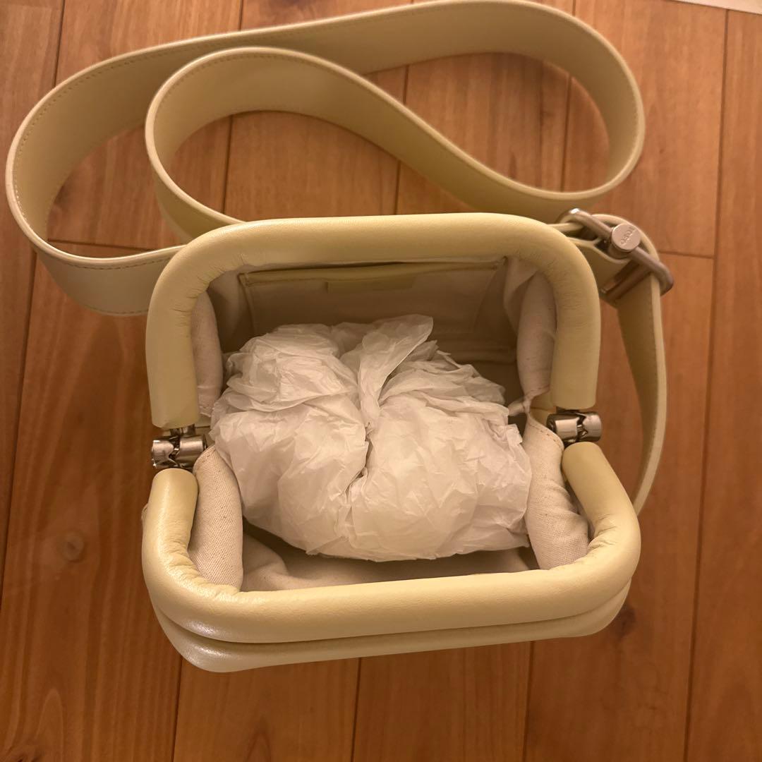 【新品・未使用】OSOI　ミニバッグ　PECAN BROT [SOY BEAN]