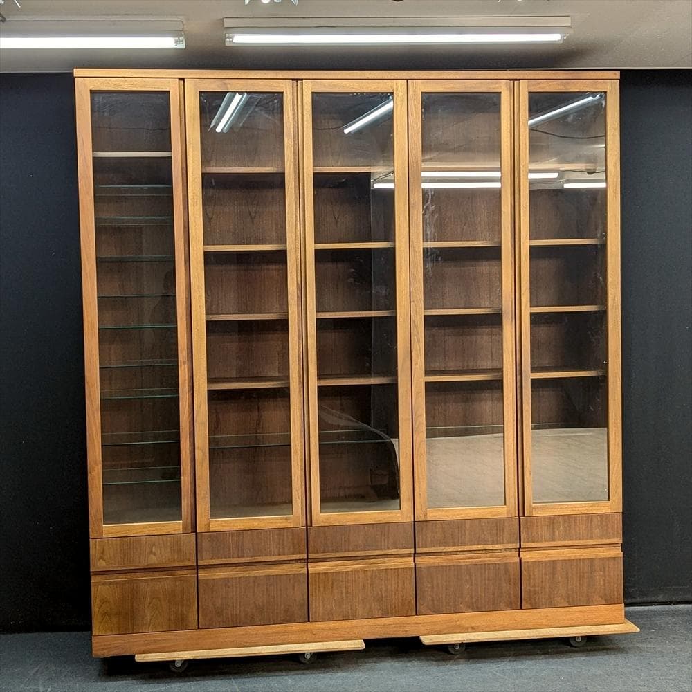 飛騨　シラカワ　ウォルナット　本棚　本箱　ブックシェルフ　キャビネット　飾り棚