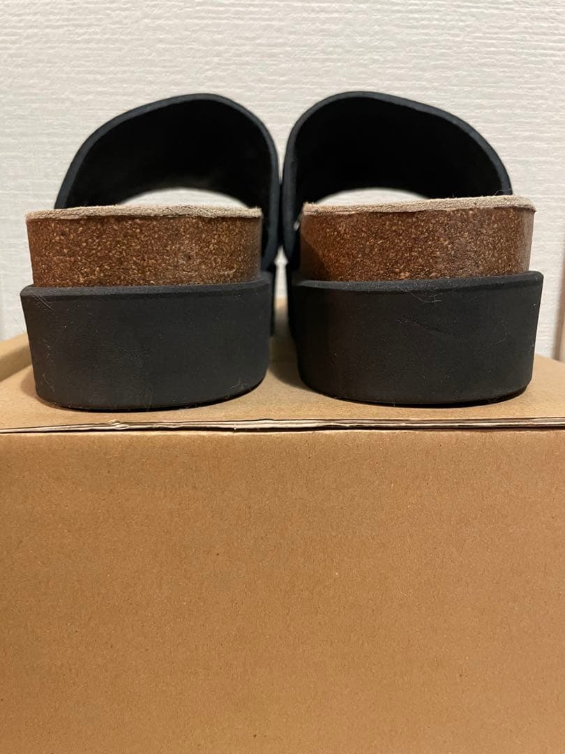 靴 Hender Scheme