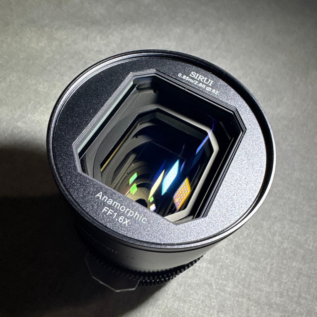 SIRUI 75mm T2.9 アナモルフィックレンズ Lマウント 箱あり