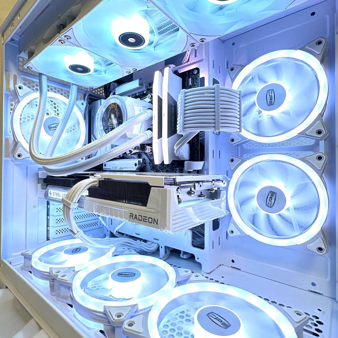 【新品】 ゲーミングPC RYZEN7 9700X RX9060XT 32GB