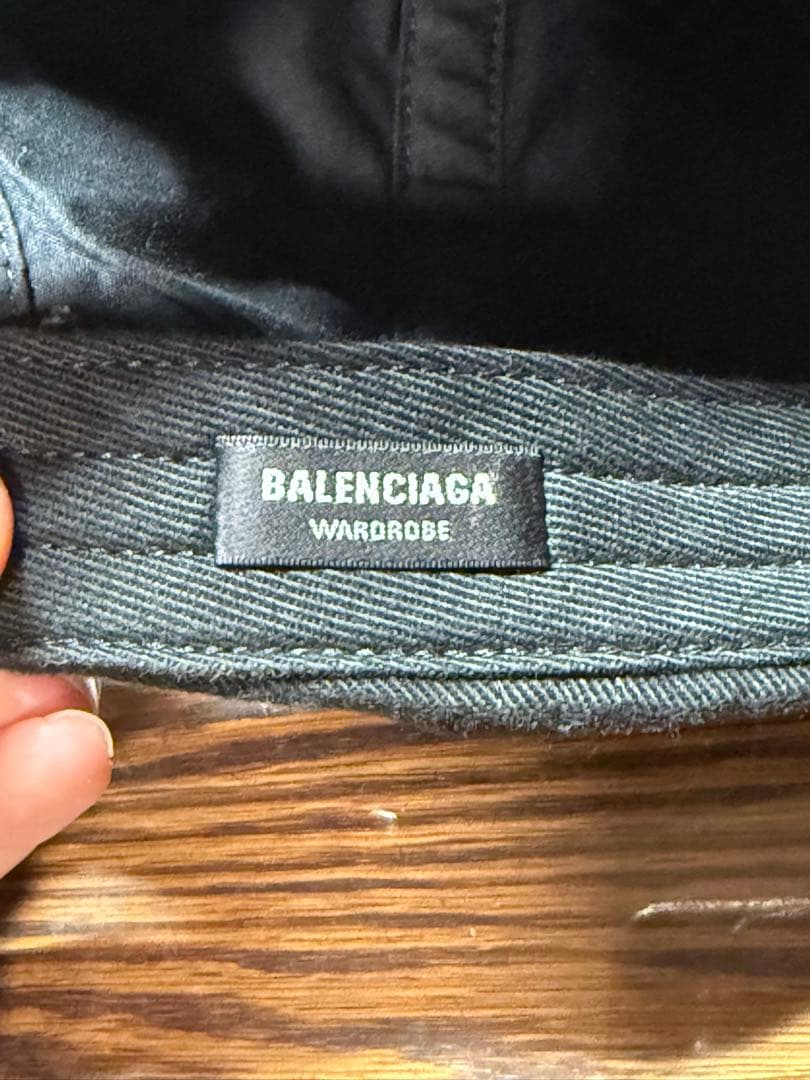 BALENCIAGA キャップ イタリア製