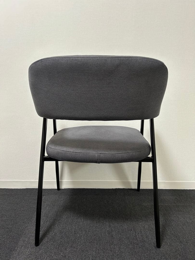 ニトリ　肘付きダイニングチェア　イジーGY