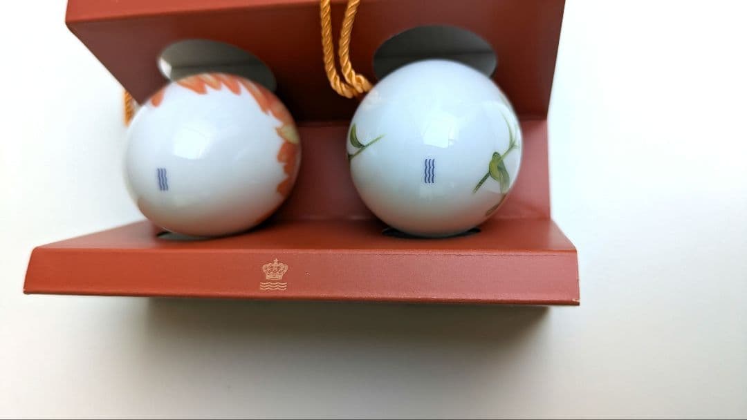 ロイヤルコペンハーゲン　イースターエッグ　オーナメント　マリーゴールド&ペタル