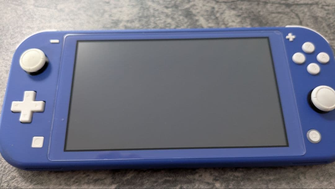 【naonao】Nintendo Switch Lite 青 充電器付き