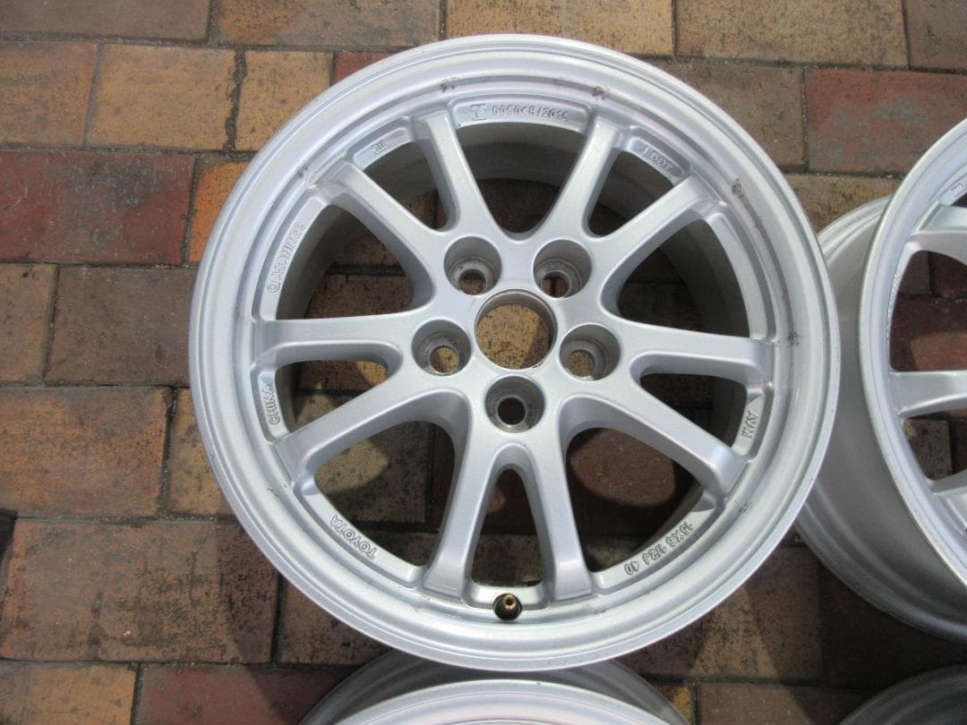 タスク！ 50プリウス純正 15インチホイール 良品4本組 A