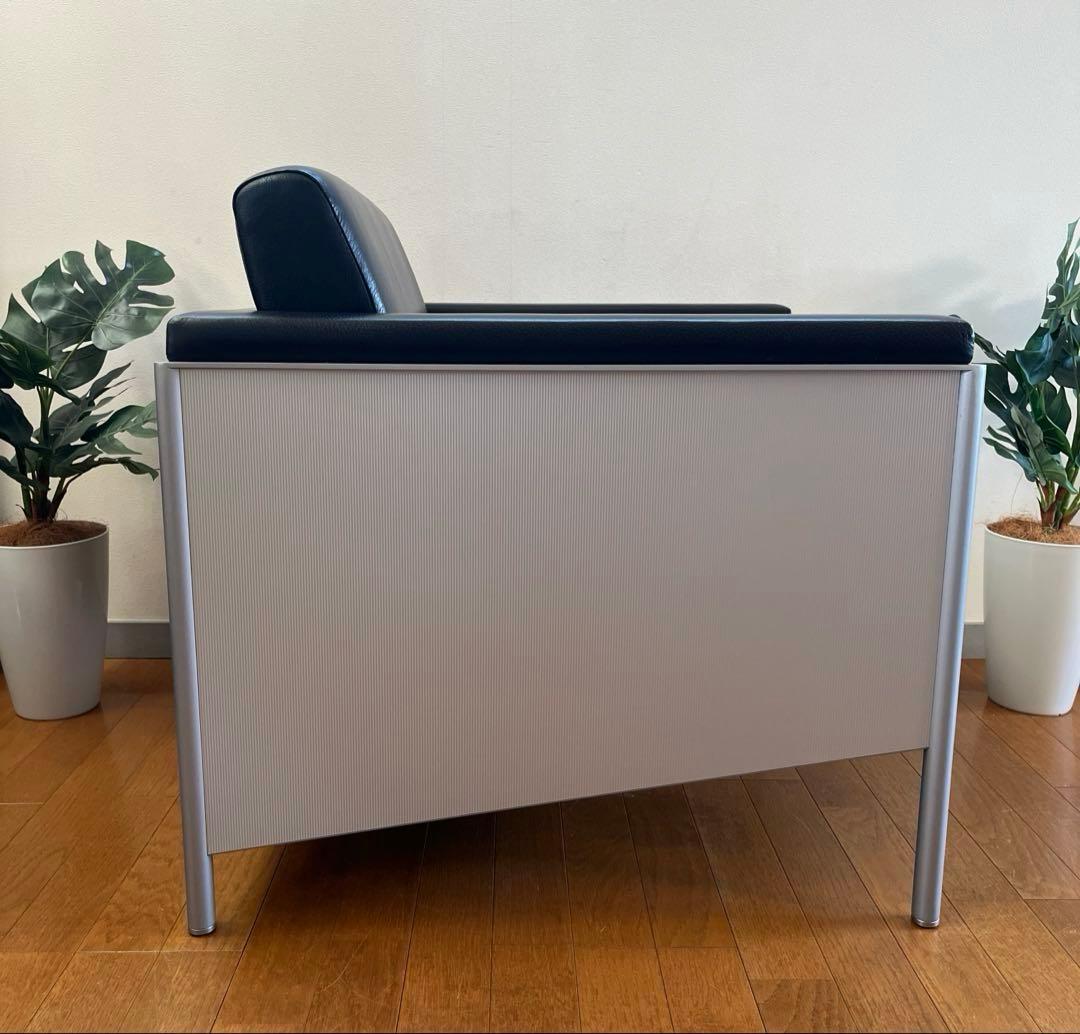 イトーキ　MEZZO ラウンジチェア　① 本革　21万　モダン　シングルソファ