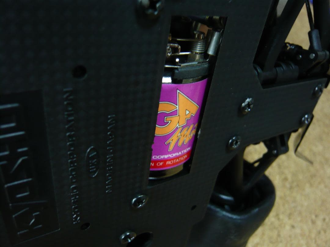 u*f様 KYOSHO マクラーレン・ホンダMP4/5B　F1レーサー　1/10