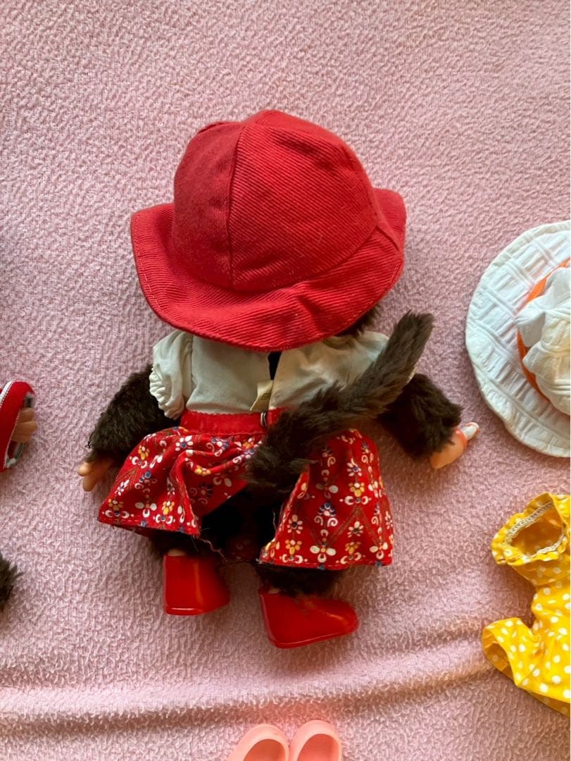 ぬいぐるみ 赤いスカートと帽子　昭和レトロモンチッチ④ お着替え付き